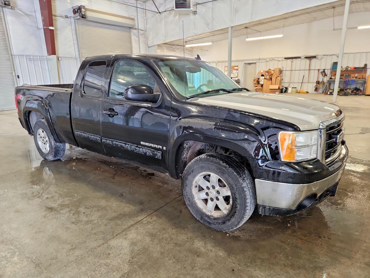 2008 GMC Sierra K1500 - Фото 4