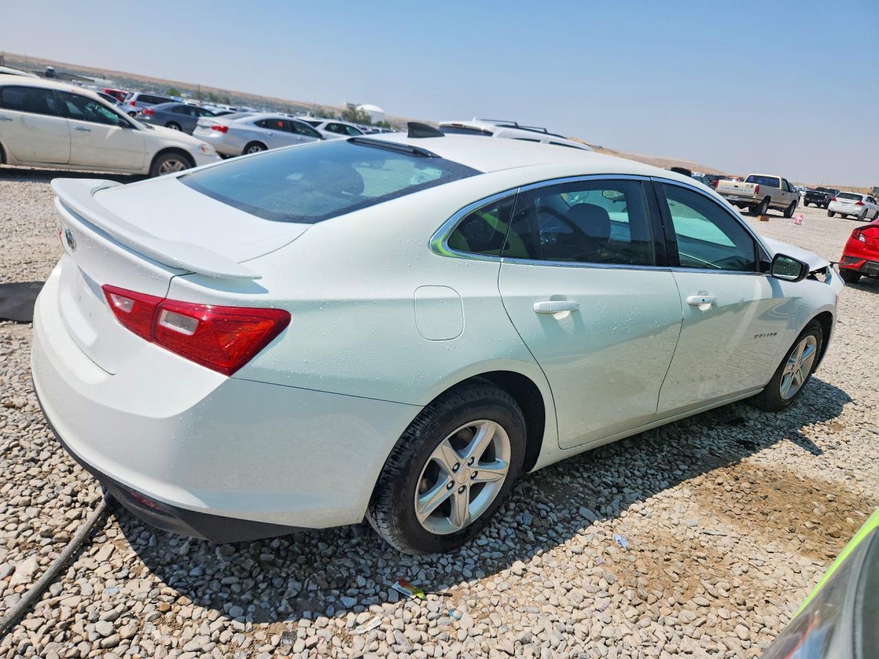 2020 Chevrolet Malibu Ls - Image 3