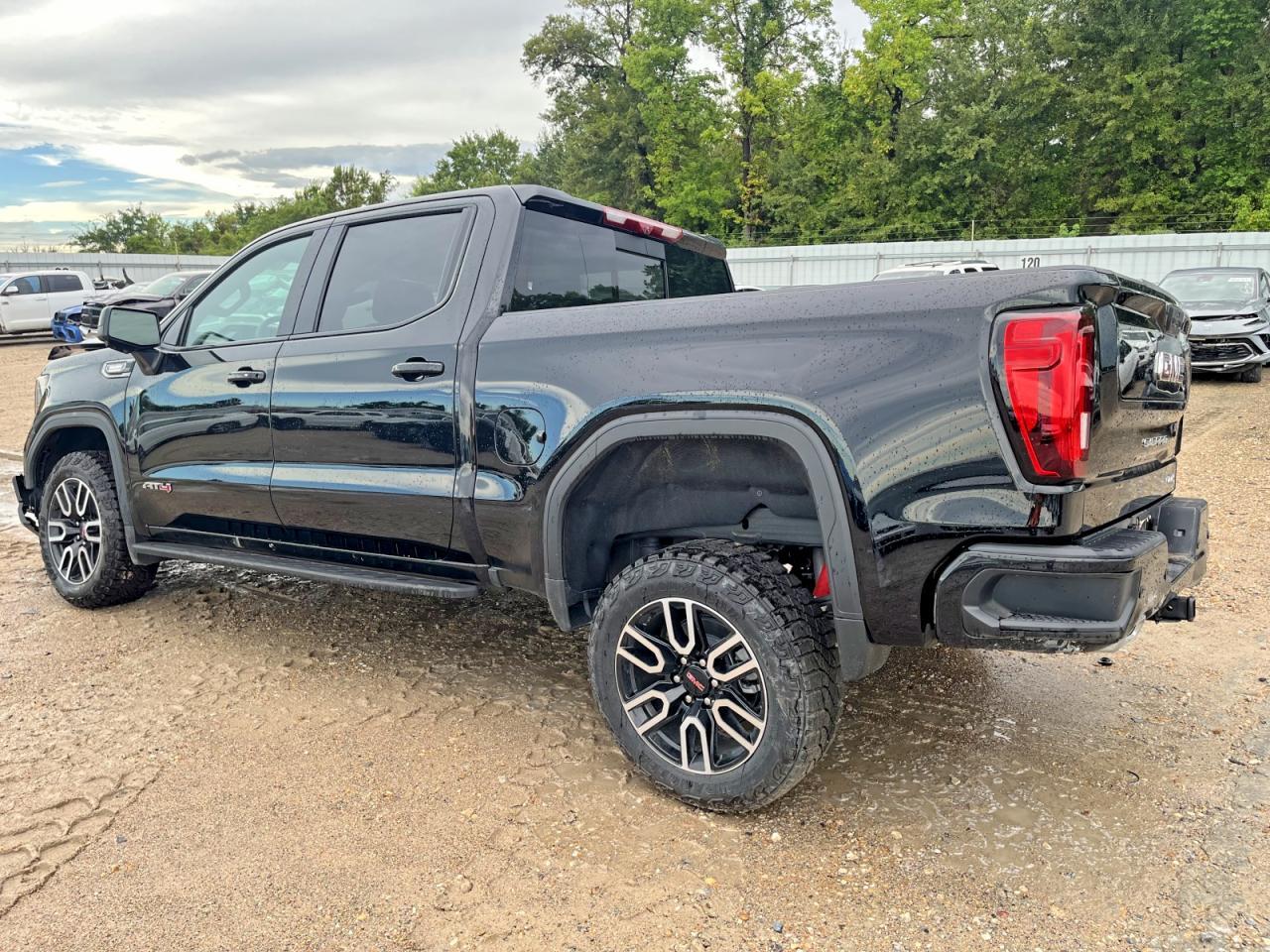 2026 GMC Sierra 1500 At4 Crew - Фото 2