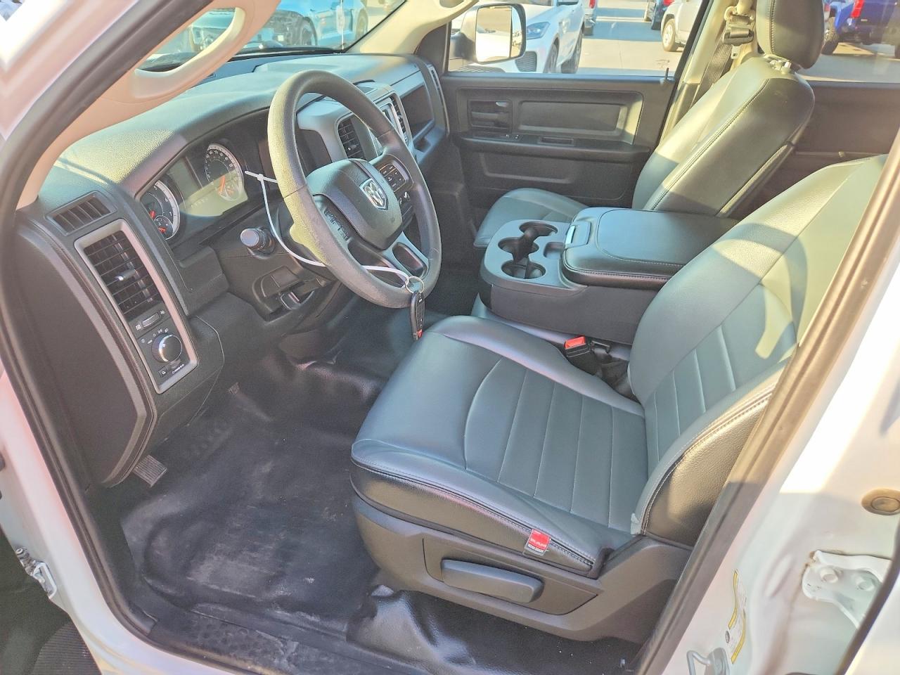 2022 Ram 1500 Classic Tradesman - Фото 7