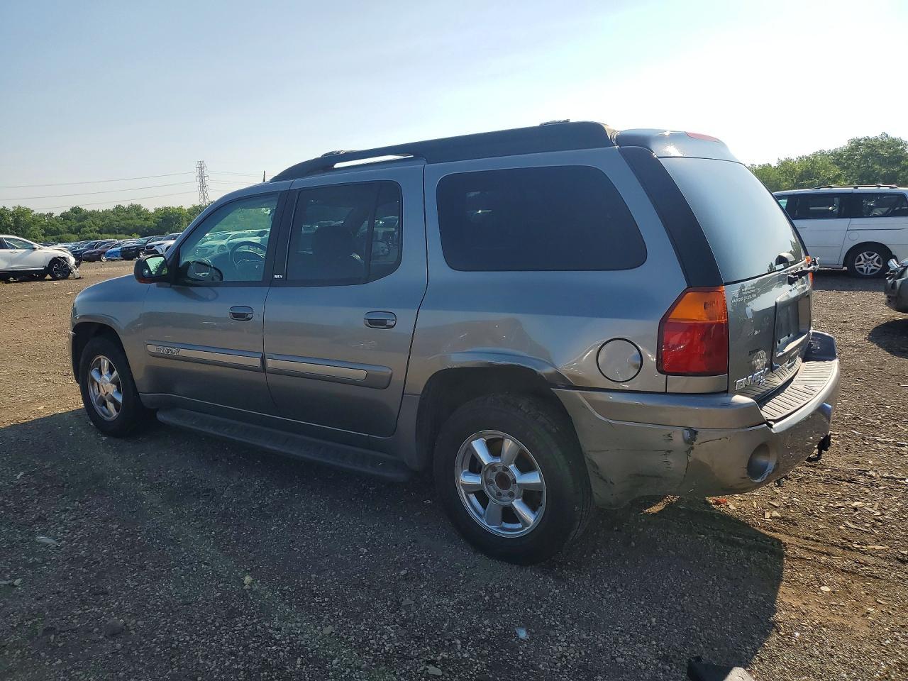 2005 GMC Envoy Xl - Фото 2