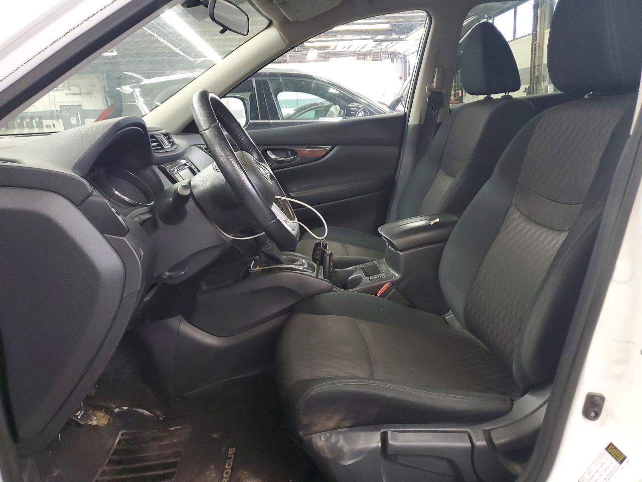 2018 Nissan Rogue S - Image 7