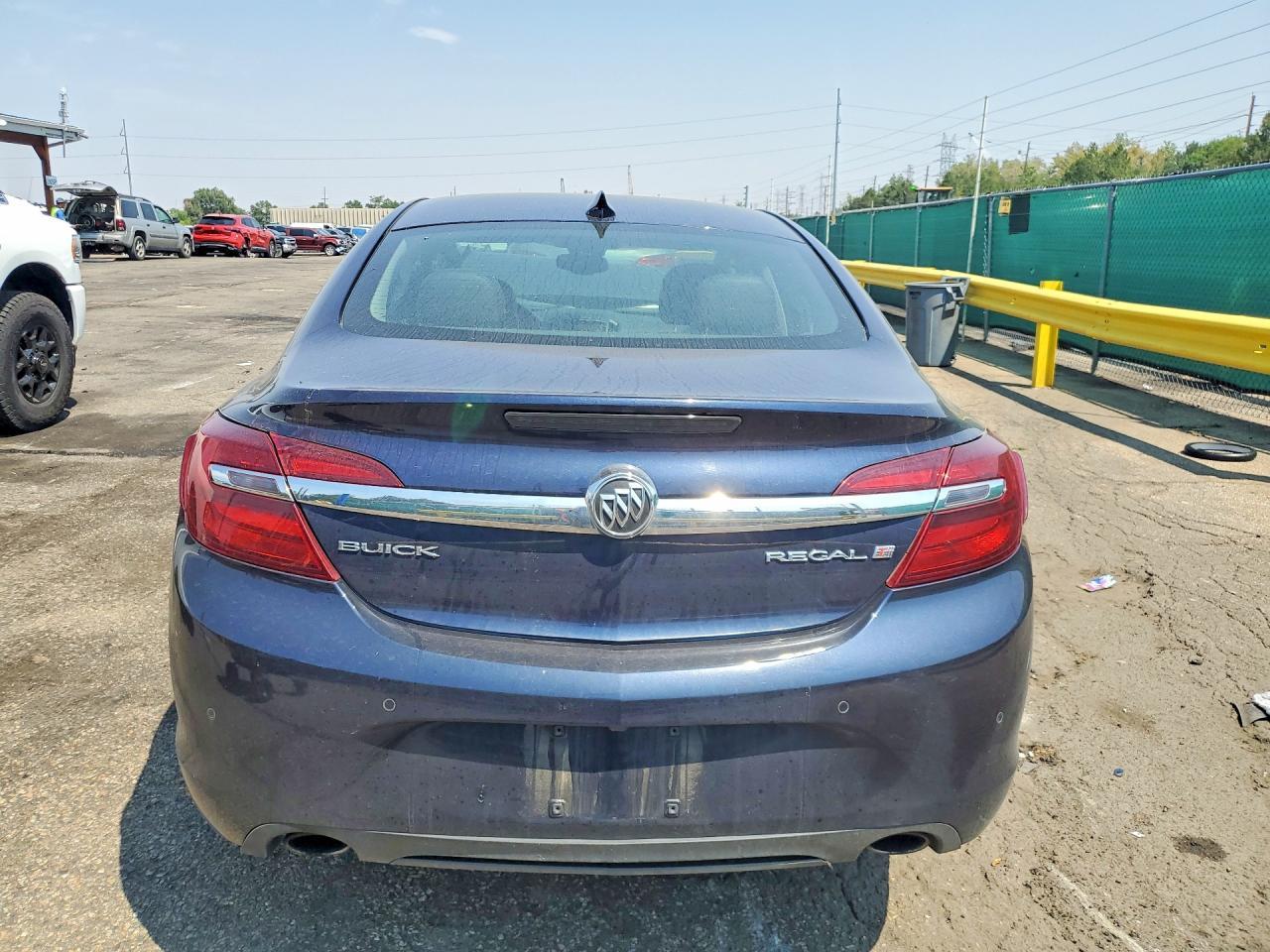 2015 Buick Regal Premium - Image 6