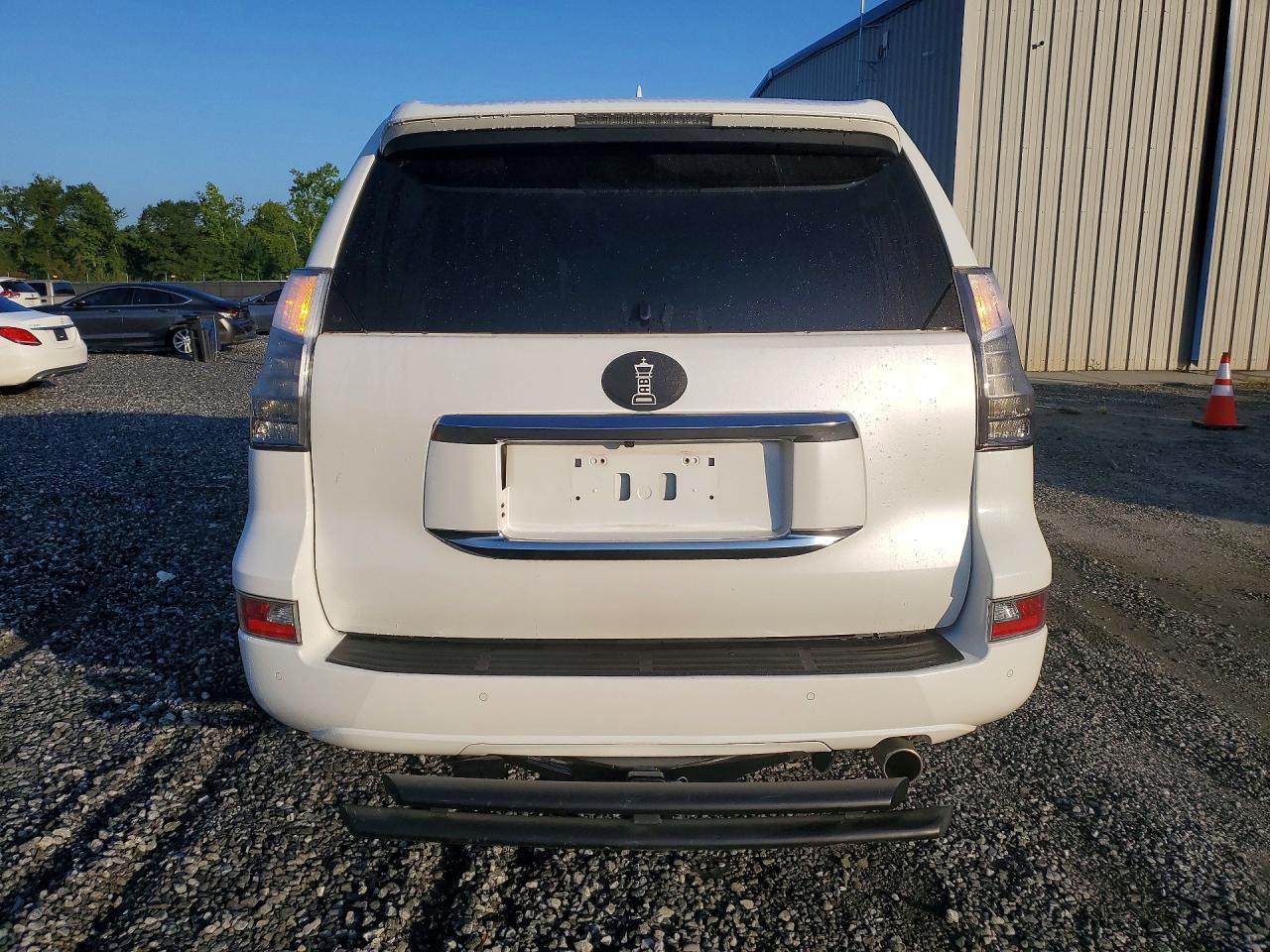 2020 Lexus Gx 460 Base - Image 6