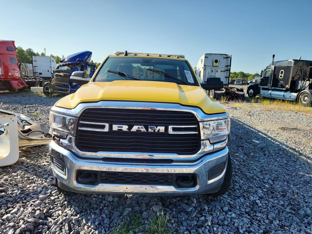 2019 Ram 5500 - Image 5