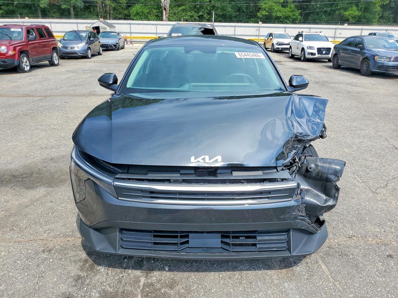 2025 Kia K4 Lx - Image 5