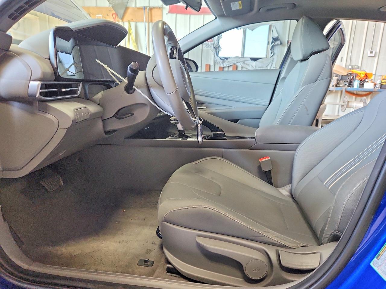 2025 Hyundai Elantra Sel - Фото 7