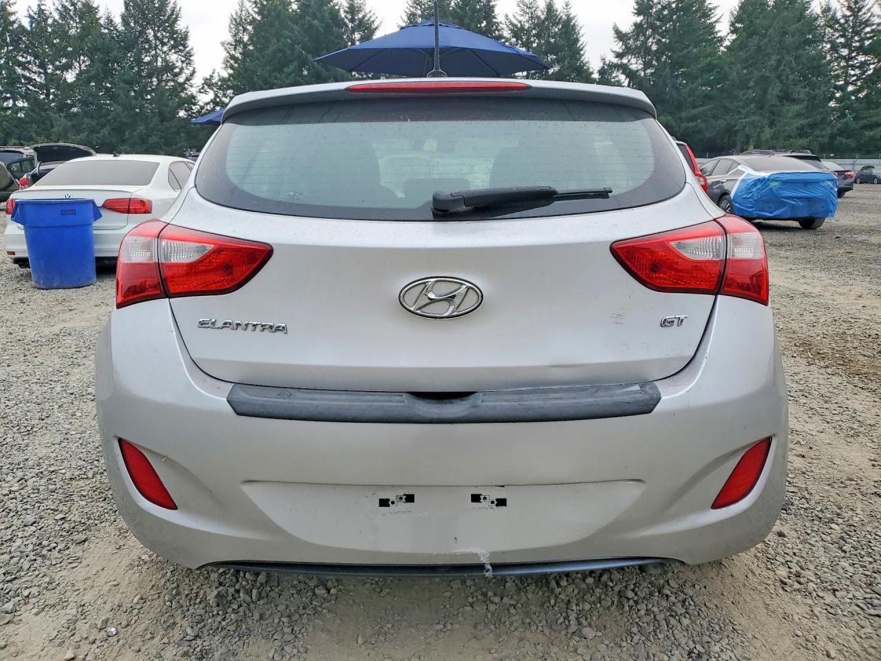 2016 Hyundai Elantra Gt Base - Image 6