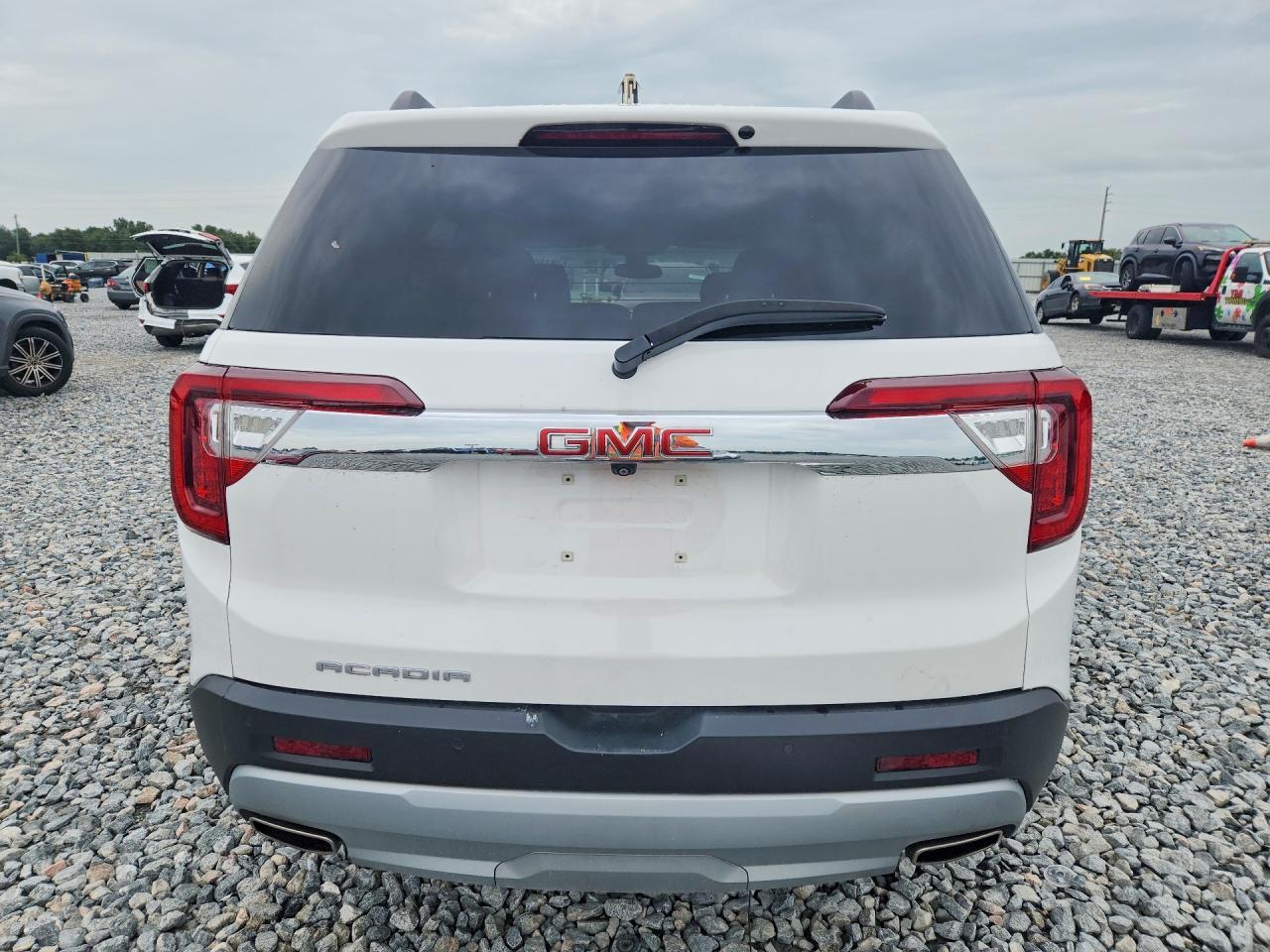 2021 GMC Acadia Slt - Image 6