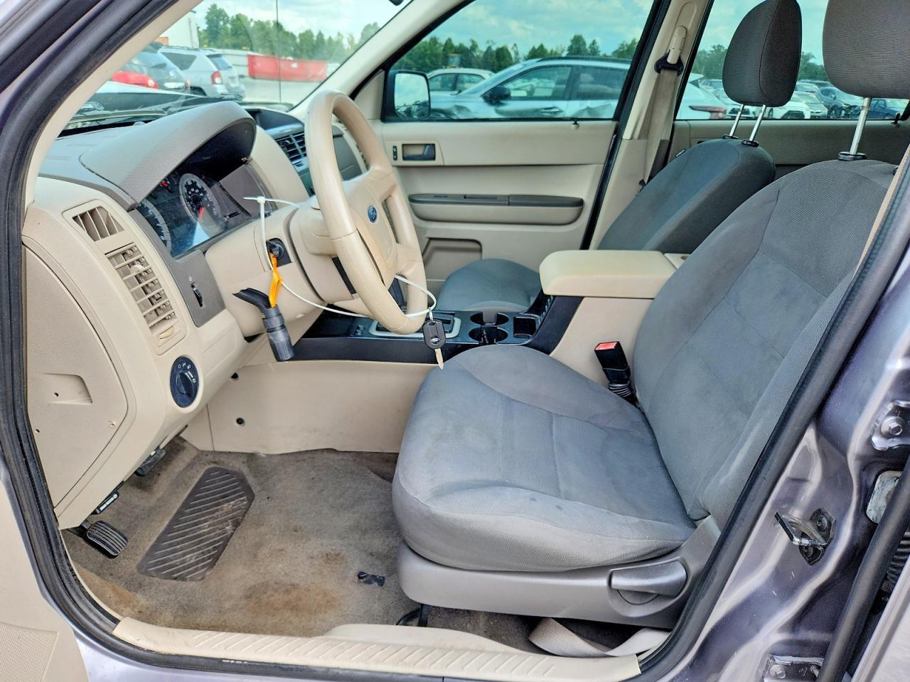 2008 Ford Escape Xls - Фото 7