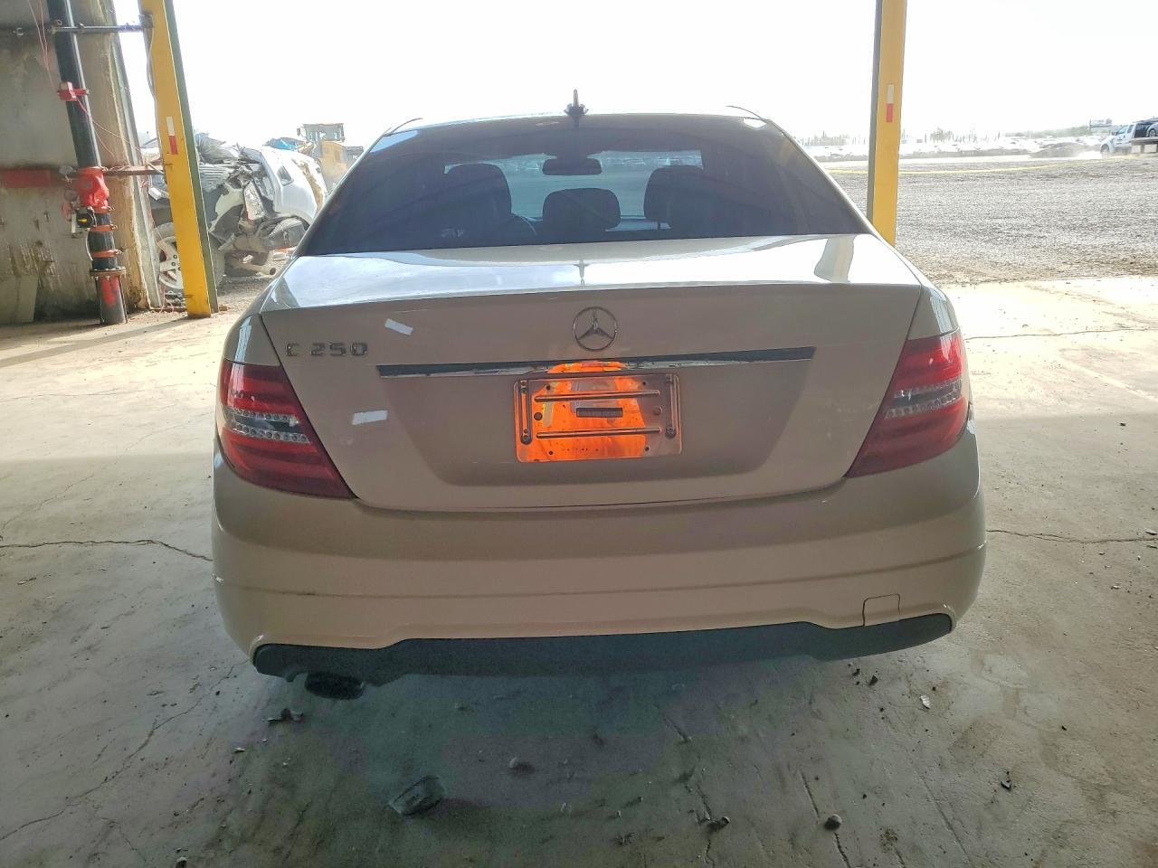 2012 Mercedes-Benz C 250 - Image 6