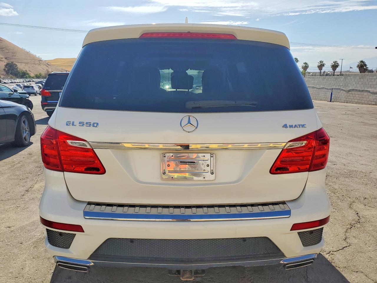 2015 Mercedes-Benz Gl 550 4Matic - Фото 6