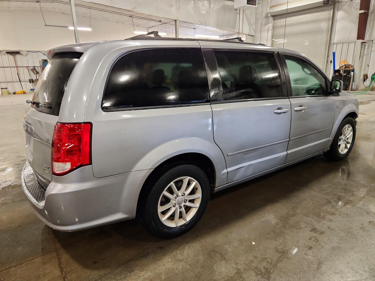 2015 Dodge Grand Caravan Sxt - Фото 3