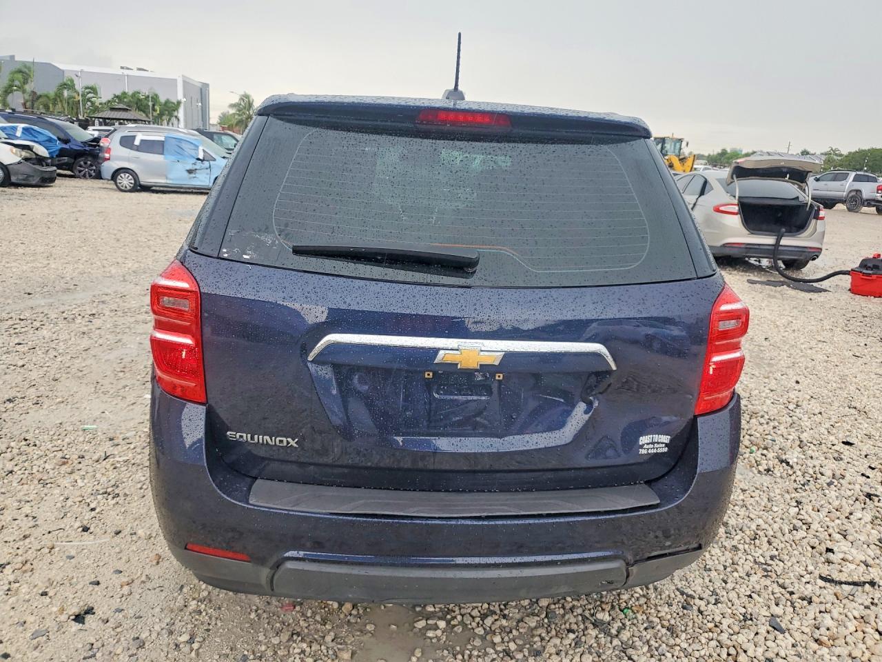 2017 Chevrolet Equinox Ls - Фото 6