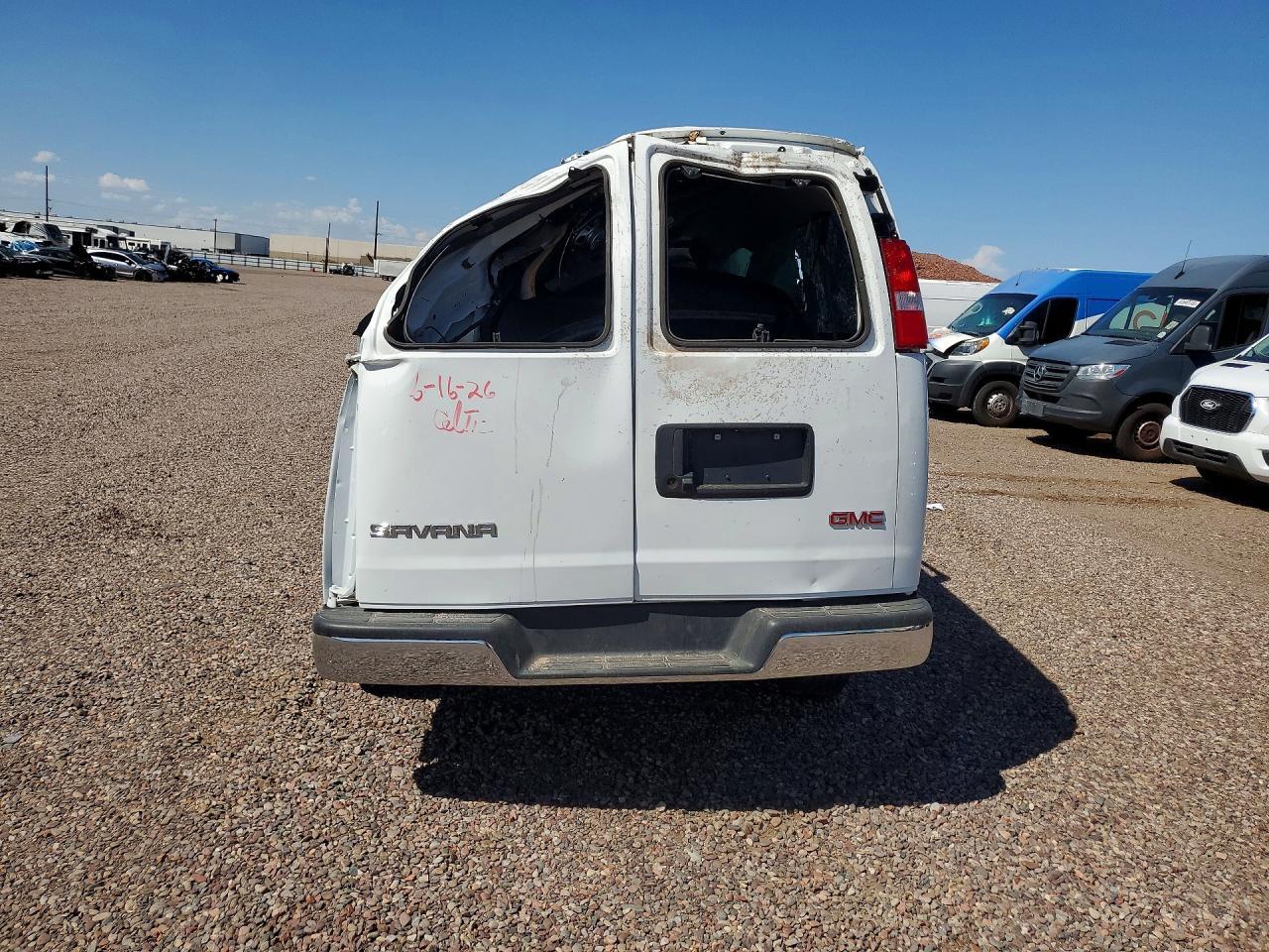 2025 GMC Savana G3500 Lt - Фото 6