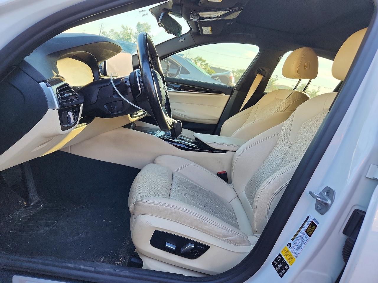 2021 BMW 530 Xi - Фото 7