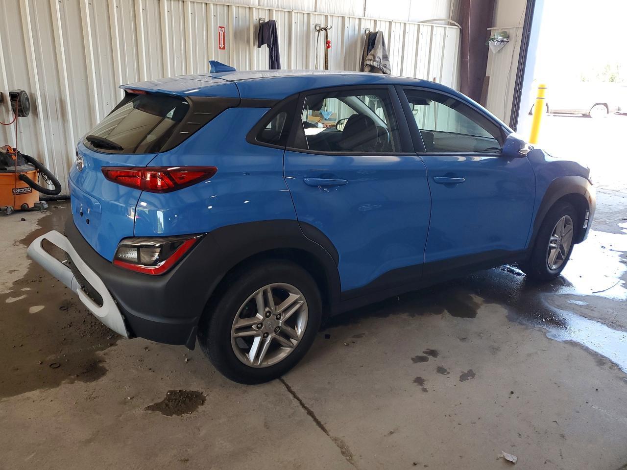 2022 Hyundai Kona Se - Фото 3