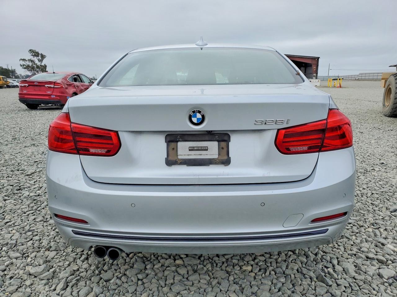 2016 BMW 328 I Sulev - Фото 6