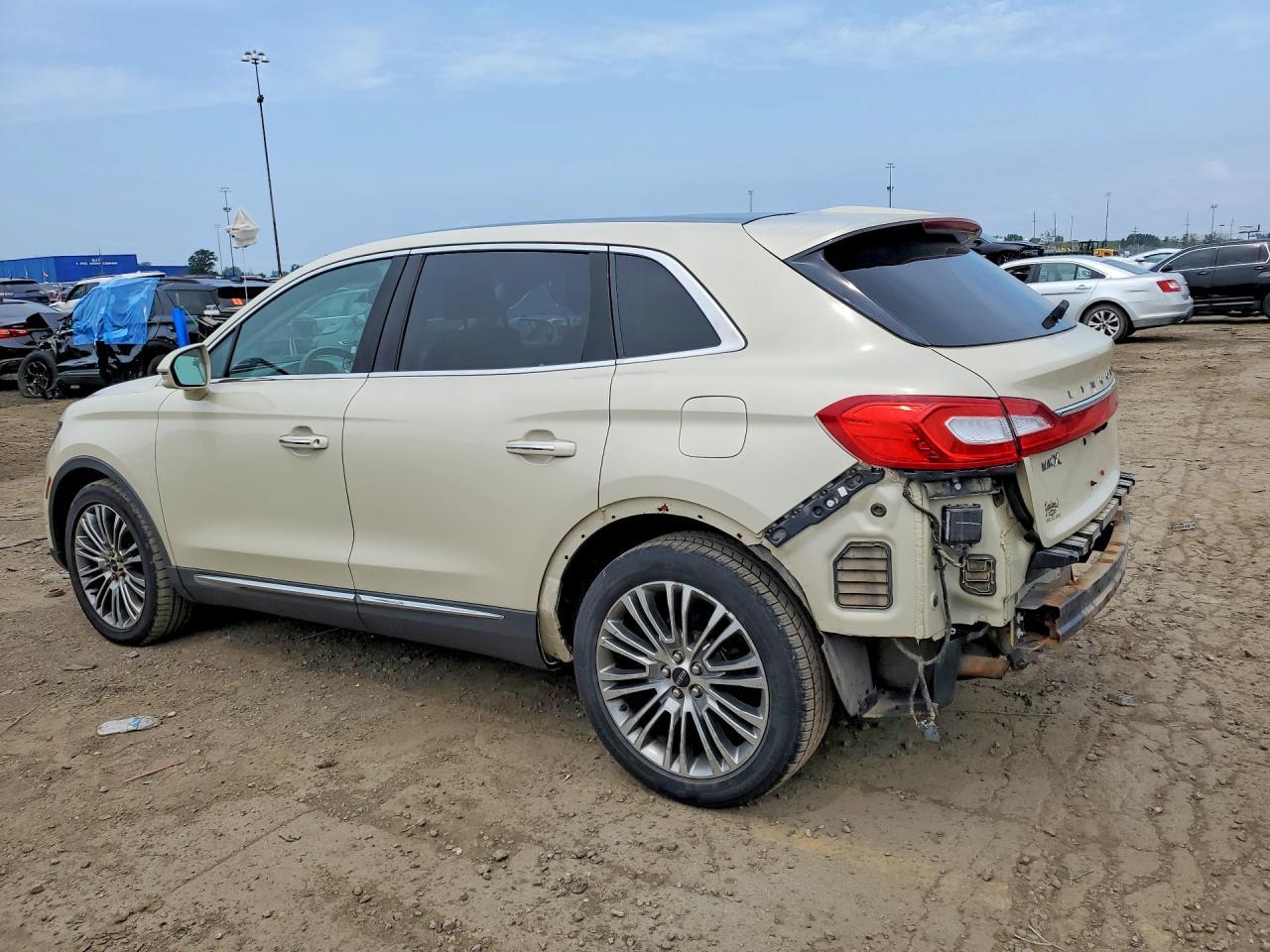 2016 Lincoln Mkx Reserve - Фото 2