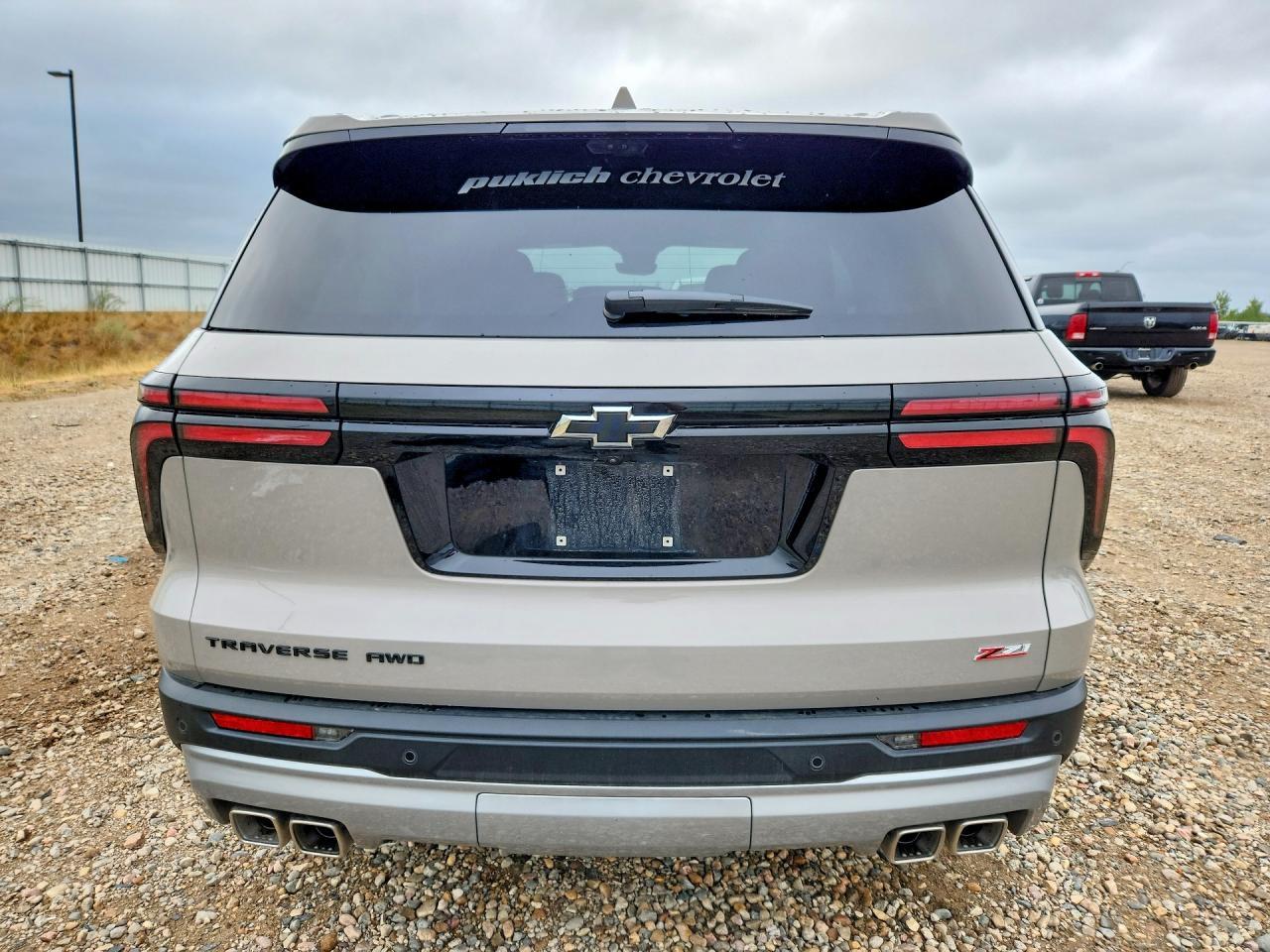 2026 Chevrolet Traverse Z71 - Image 6