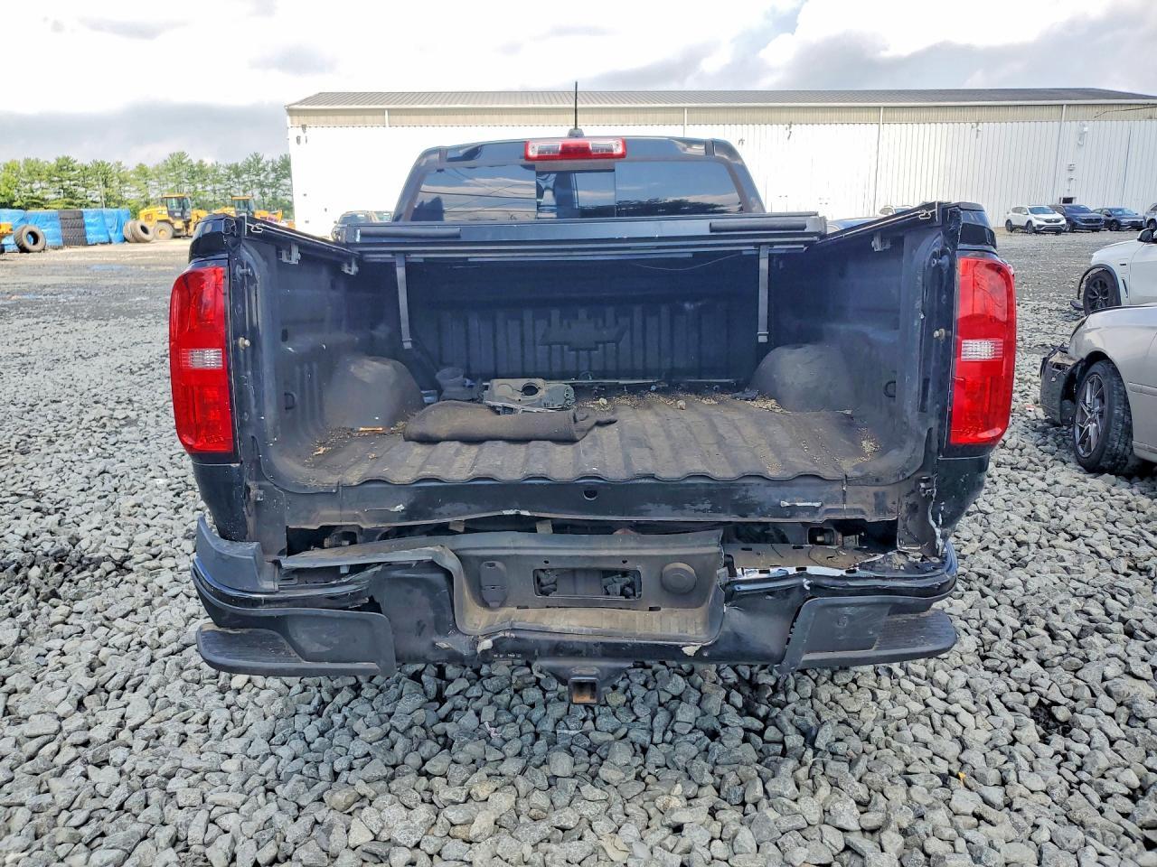 2017 Chevrolet Colorado Z71 - Фото 6