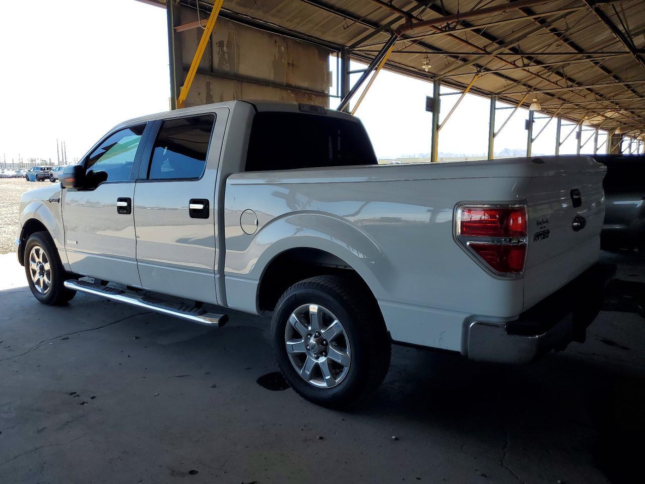 2014 Ford F150 Supercrew - Фото 2