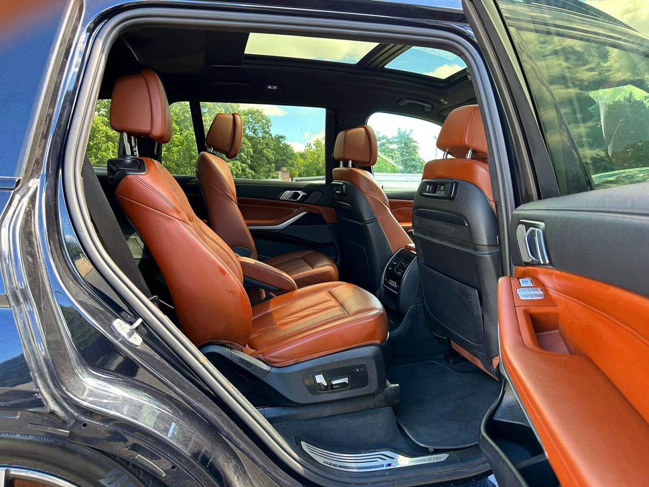 2022 BMW X7 M50I - Фото 6