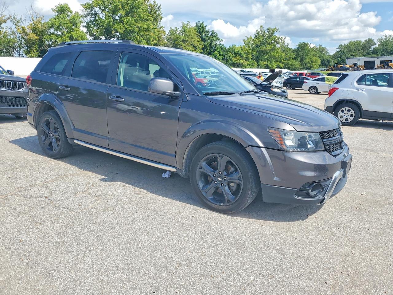 2018 Dodge Journey Crossroad - Image 4