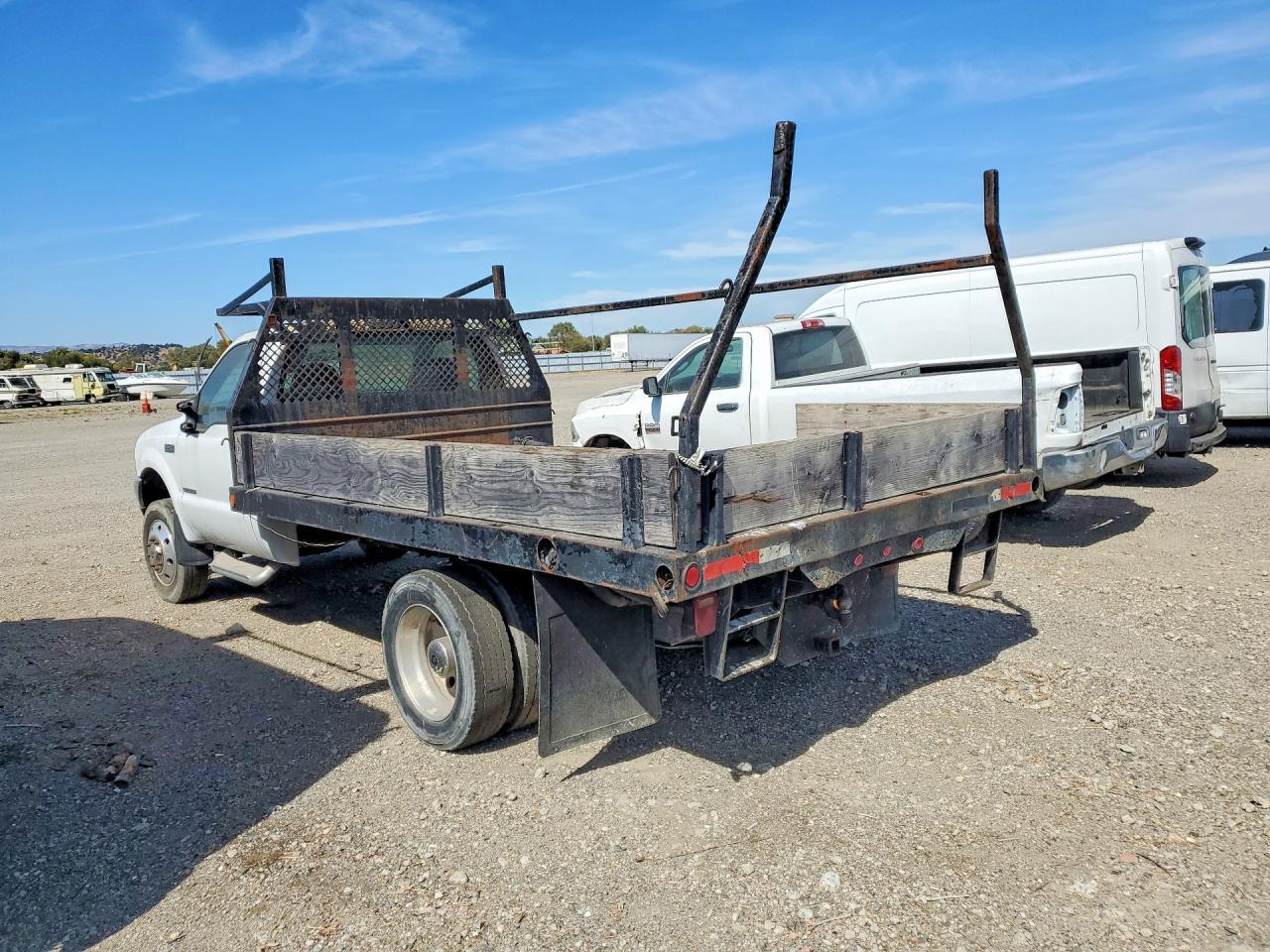 2001 Ford F450 Super - Yard Truck - Фото 2