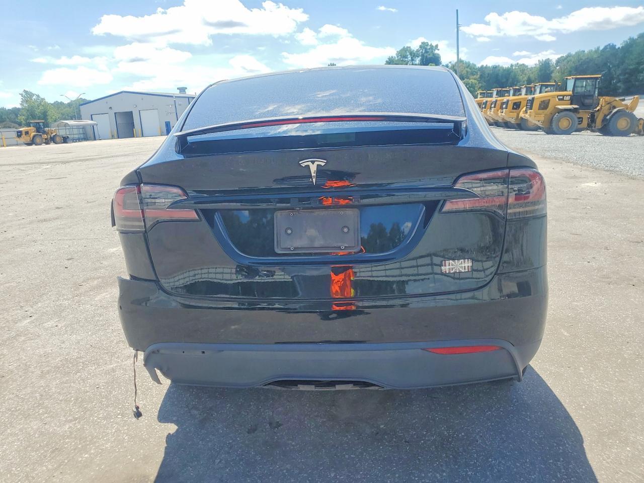 2023 Tesla Model X - Фото 6
