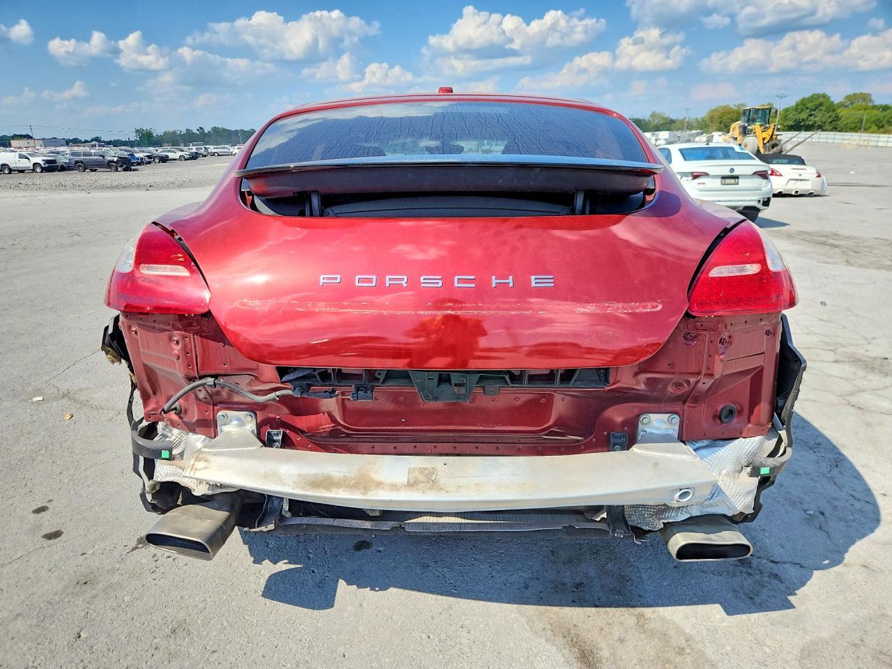 2011 Porsche Panamera - Image 6
