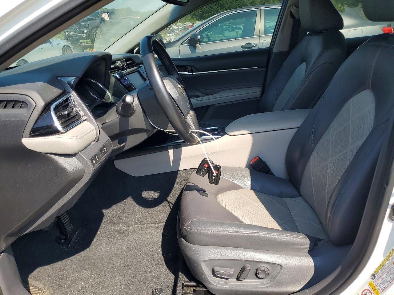 2018 Toyota Camry Hybrid Xle - Фото 7