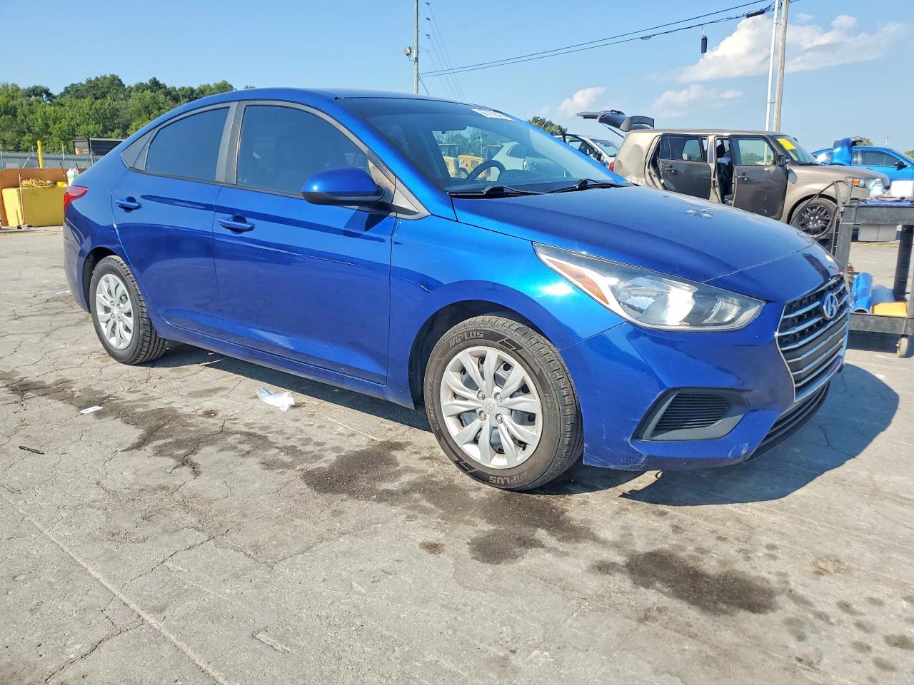 2020 Hyundai Accent Se - Фото 4