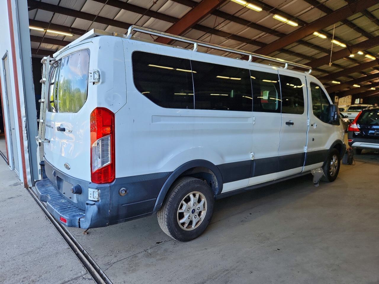 2015 Ford Transit T-350 - Image 3