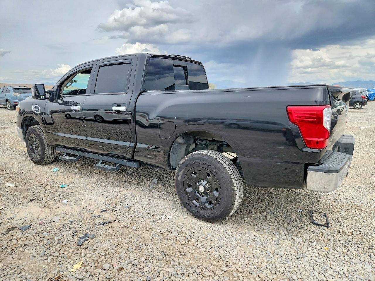 2017 Nissan Titan Xd Sv - Фото 2