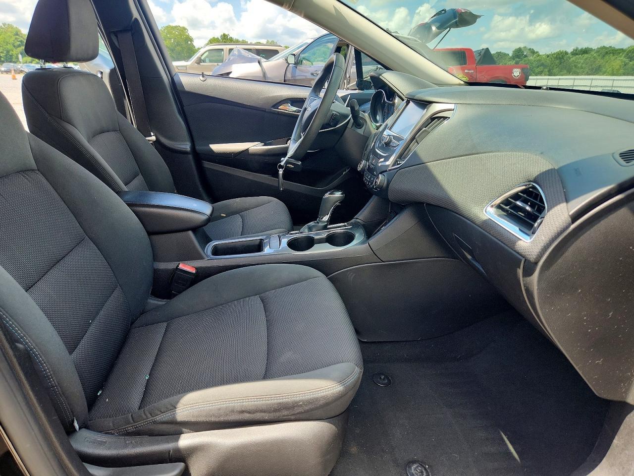 2016 Chevrolet Cruze Lt - Image 7