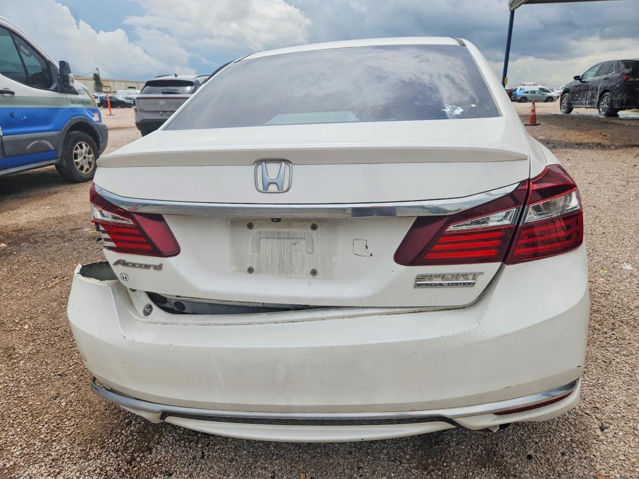 2017 Honda Accord Sport Special Edition - Фото 6