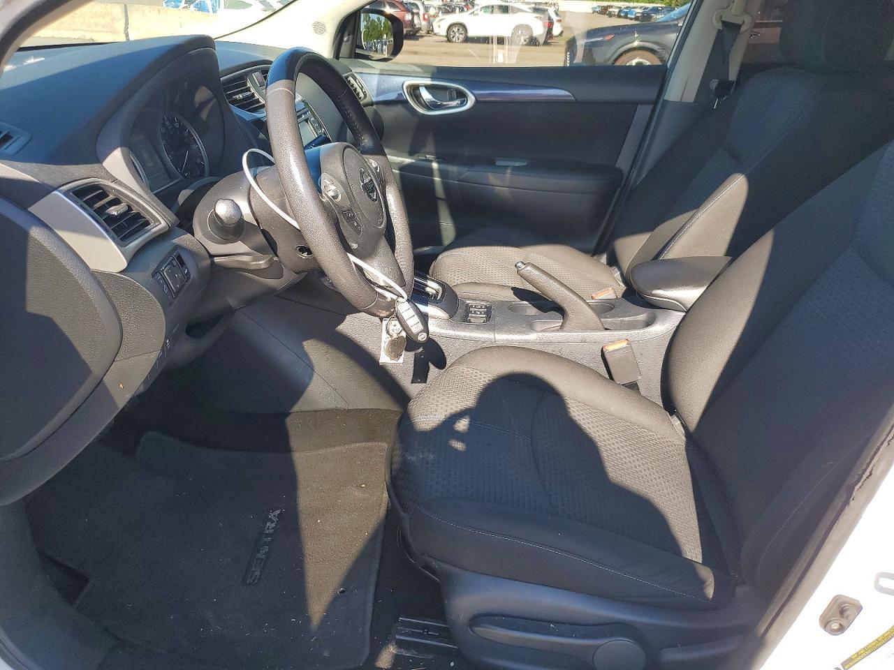 2017 Nissan Sentra Sr - Фото 7