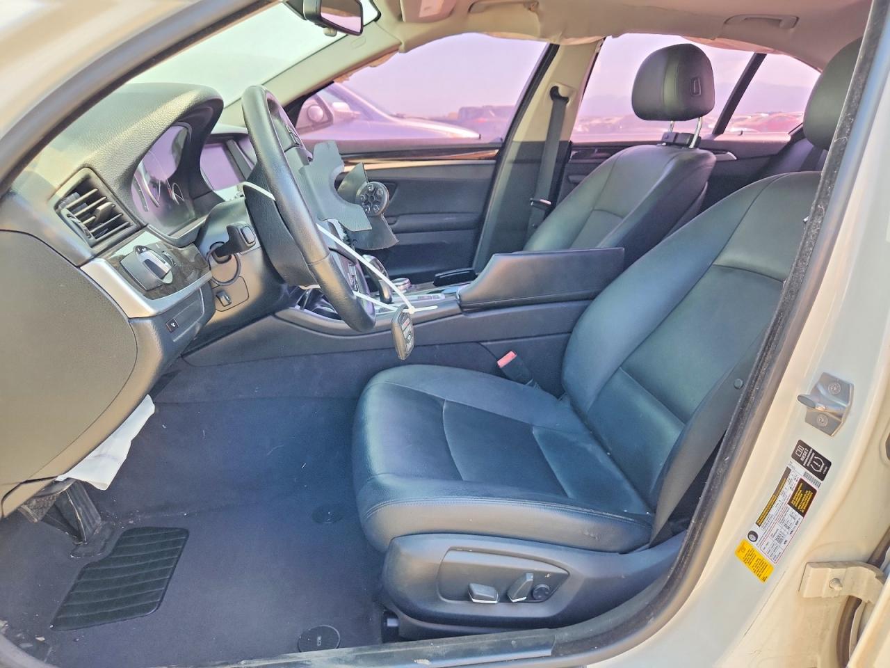 2014 BMW 528 I - Фото 7