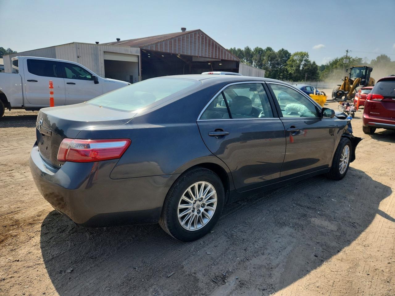 2008 Toyota Camry Le - Фото 3