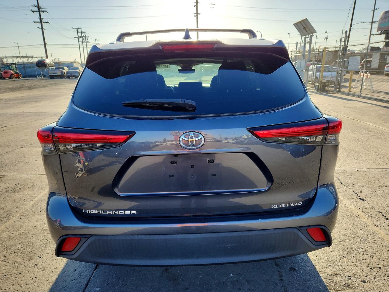 2020 Toyota Highlander Xle - Фото 6