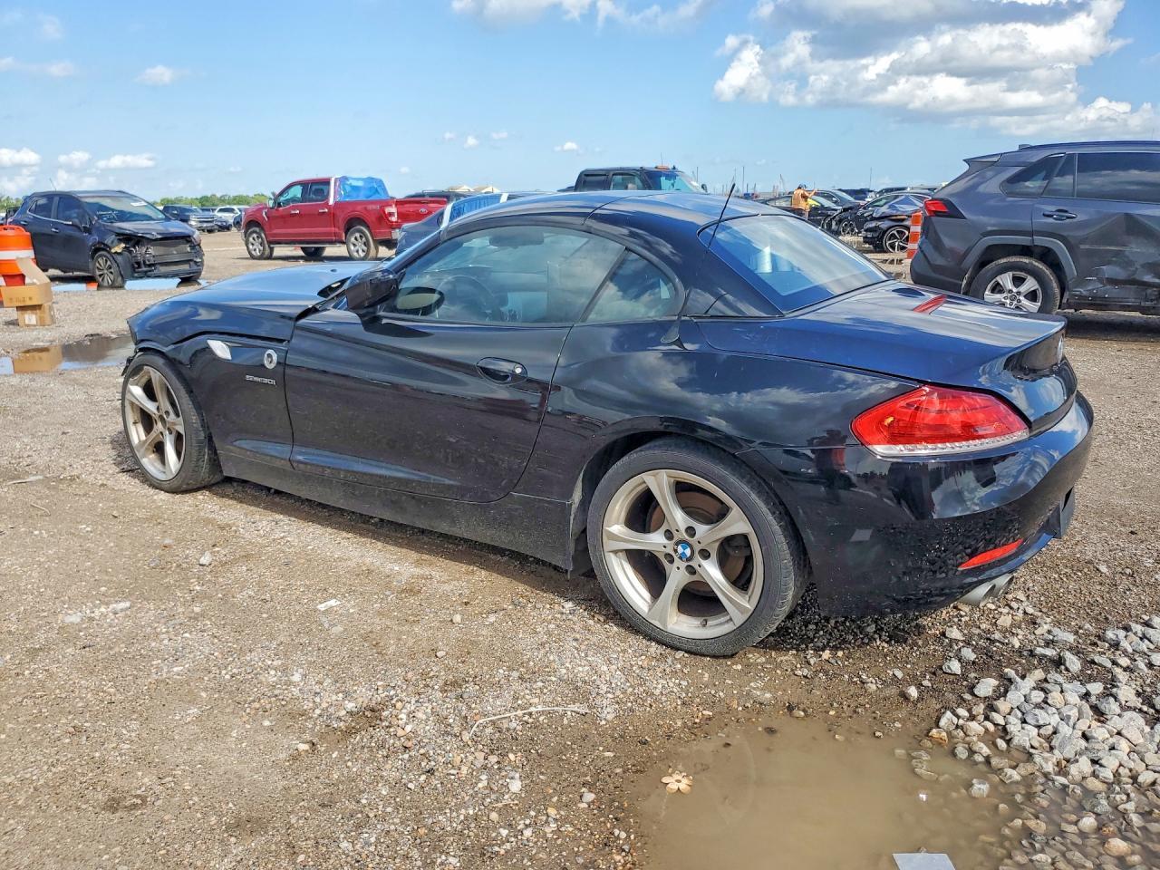 2011 BMW Z4 Sdrive30I - Фото 2
