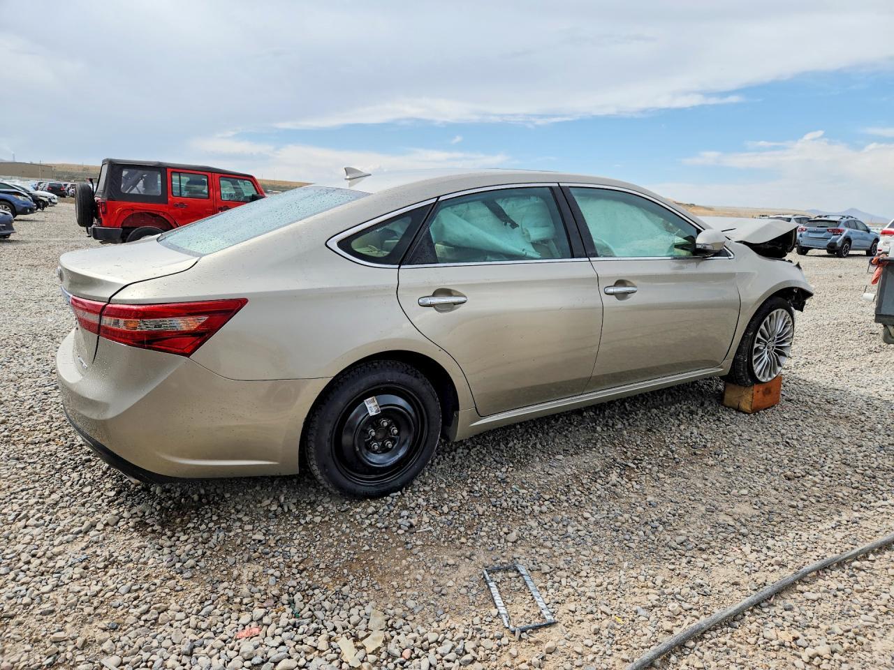 2016 Toyota Avalon Limited - Фото 3