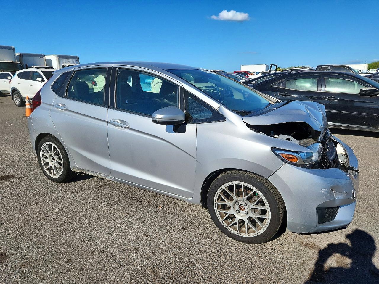 2016 Honda Fit Lx - Image 4