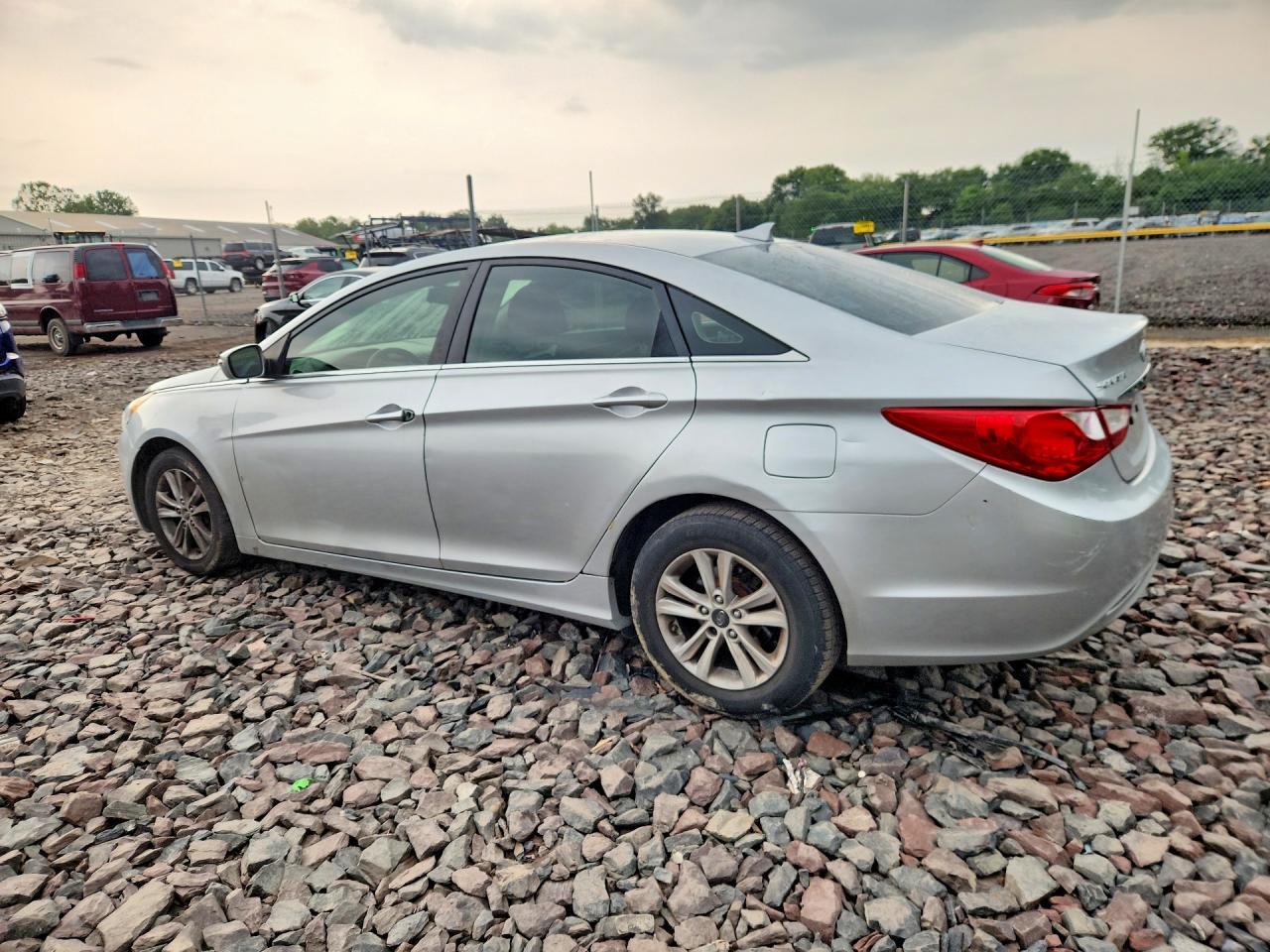 2012 Hyundai Sonata Gls - Фото 2