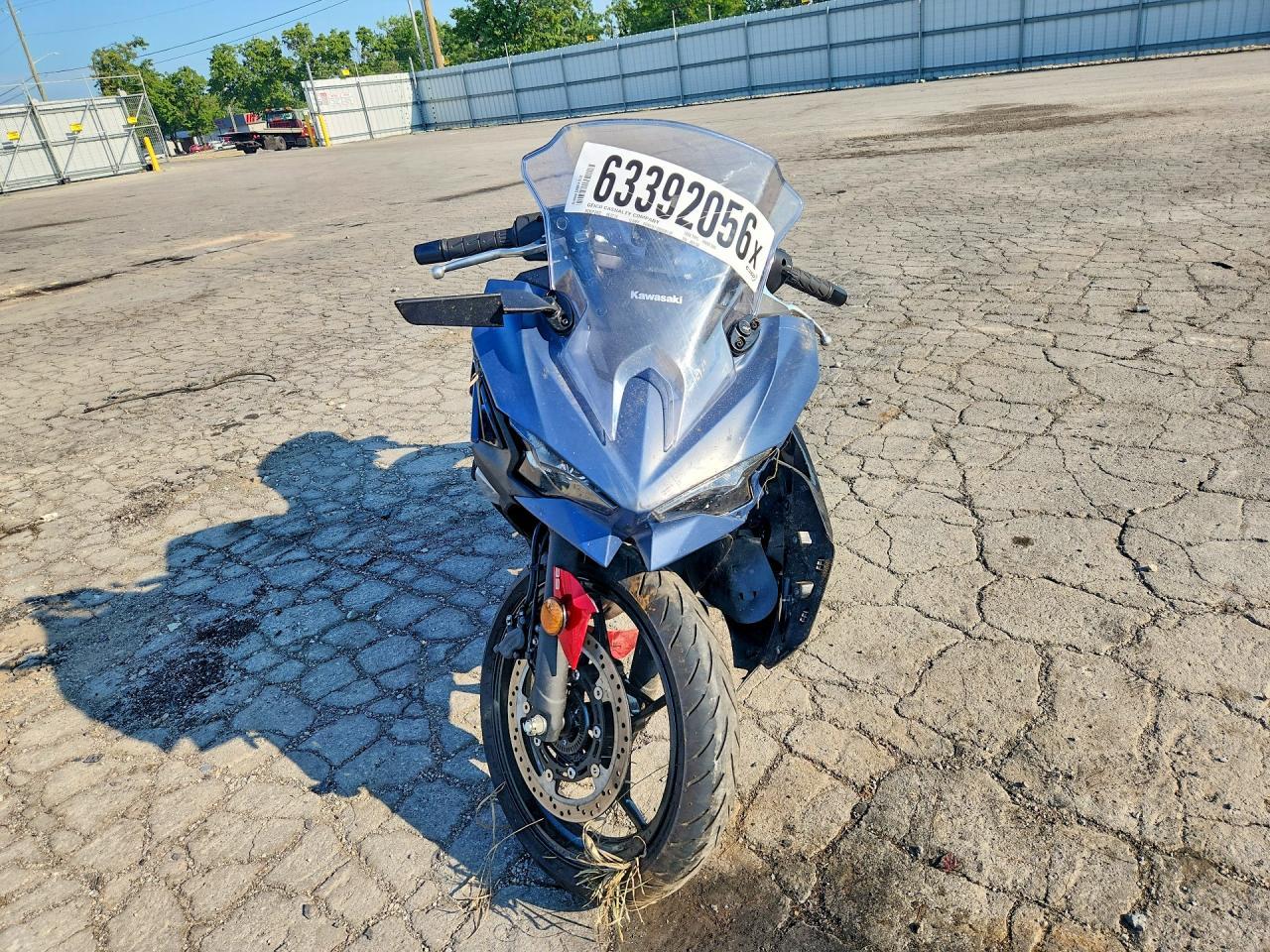 2026 Kawasaki Ex500 A - Фото 2