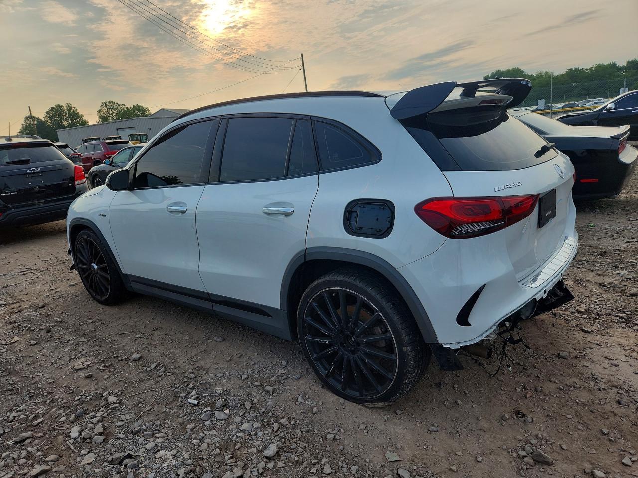 2021 Mercedes-Benz Gla 35 Amg - Фото 2
