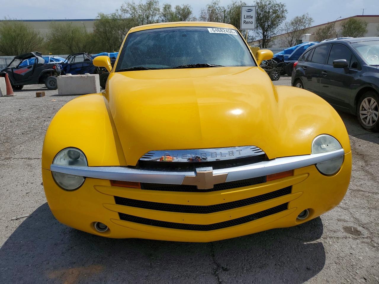 2004 Chevrolet Ssr - Фото 5