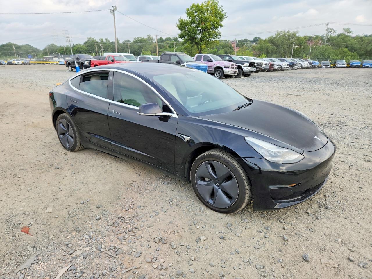 2020 Tesla Model 3 - Image 4