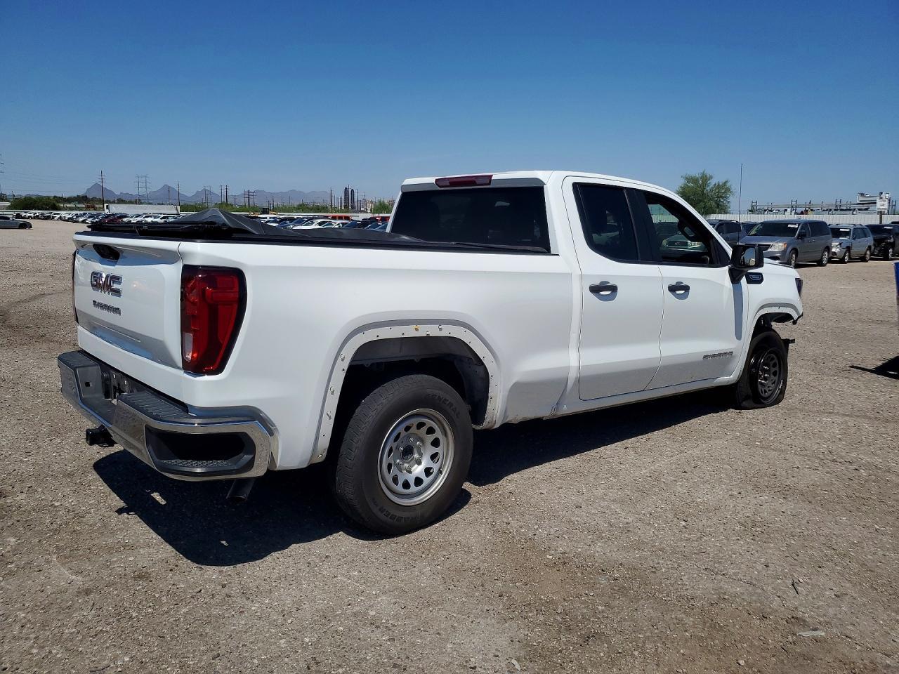 2025 GMC Sierra C1500 - Фото 3